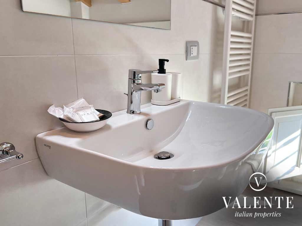 Villa Valente - Apartments Capannori Eksteriør bilde